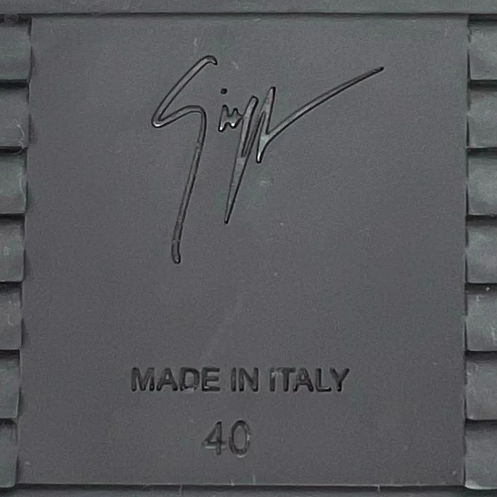 Giuseppe Zanotti brand giuseppe